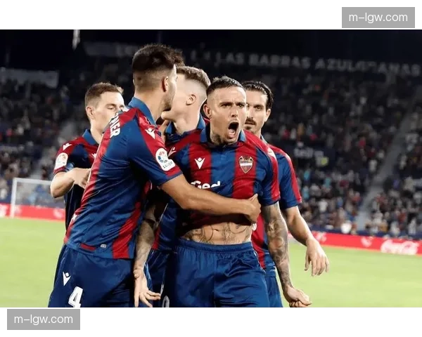 毕尔巴鄂竞技4-2击败莱万特，巴斯克雄狮主场攻势如潮